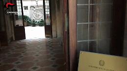 Dodici tesori archeologici tornano allo Stato: i Carabinieri TPC li consegnano al Museo di Vibo Valentia