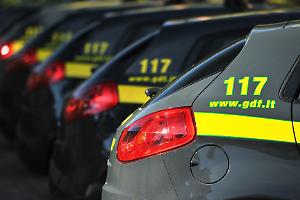 Maxi sequestro di design contraffatto: bloccati oltre 6.500 articoli tra lampade e sedie, coinvolte Padova, Treviso e Vicenza