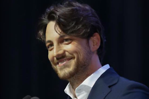 Energia e conflitti, l’allarme di Stefani al Vinitaly: “Diversificare subito le forniture”