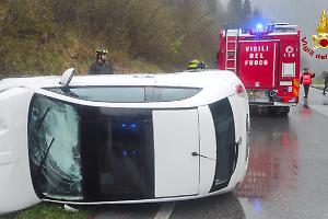 Incidente a La Valle Agordina, un ferito dopo lo scontro tra due auto