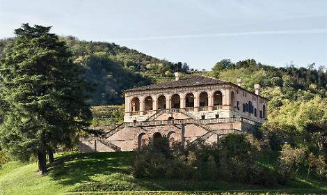 villa dei vescovi 