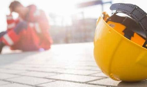 Tragedia sul lavoro a Este: operaio schiacciato dalla pressa, indagato il responsabile sicurezza