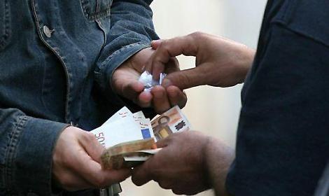 Verona, arrestato 21enne con 6 chili di eroina e 15 di sostanza da taglio