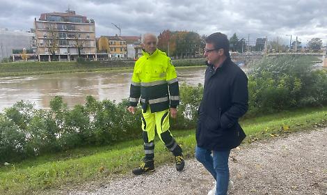 bacchiglione padova piena