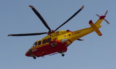 Grave incidente a Sona: auto e moto si scontrano, due feriti gravi