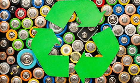 Raccolta differenziata, via alla distribuzione dei sacchetti itineranti a Trento