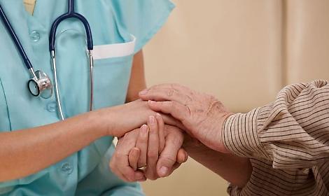 Case di riposo venete cercano operatori socio-sanitari in Sudamerica