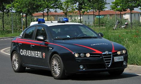 Aggressione a Padova: due sedicenni feriti dopo un assalto per soldi e sigarette in centro