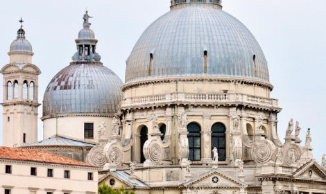 Venezia, dismissioni immobiliari degli ordini religiosi: appello al Patriarca Moraglia