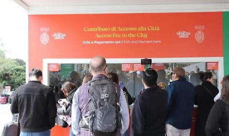 Venezia riattiva il contributo d&rsquo;ingresso: dal 3 aprile si paga, sconto per chi prenota in anticipo
