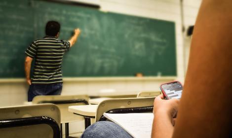 Formazione professionale, accordo sulle progressioni economiche: &ldquo;Riconoscimento agli insegnanti&rdquo;