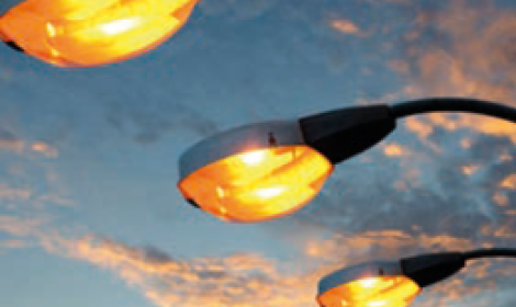 Illuminazione: la rete &egrave; obsoleta, al via l&rsquo;ammodernamento. Edifici pubblici green