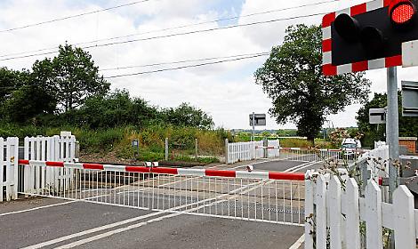 PIOVE DI SACCO: passaggio livello via san giovanni bosco