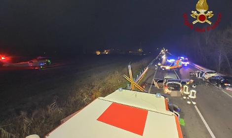 Scontro sulla SR 308 all'uscita di Borgoricco: donna gravemente ferita elitrasportata a Treviso