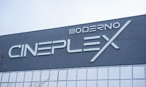 Cineplex Moderno riapre a Due Carrare