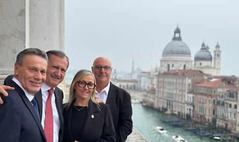 Brugnaro con Vallotto, Canton e D'Anna