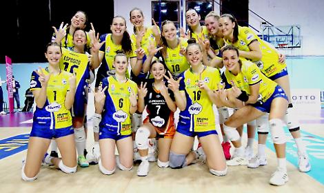 La Nuvol&iacute; conquista la salvezza con una vittoria perentoria su Imola: 3-0 e Pool Promozione assicurata