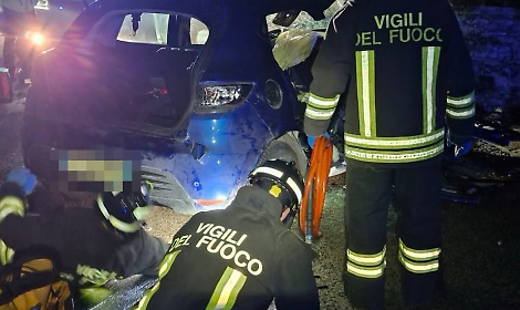 Auto finisce contro un muro ad Arcugnano: un giovane perde la vita