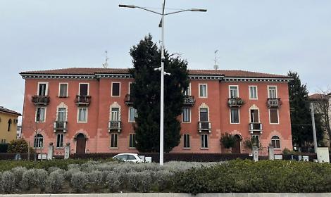 Una delle nuove telecamere di Viale San Lazzaro