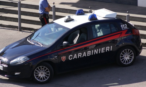 Rubano, molestava clienti e forniva false generalit&agrave;: arrestato 31enne