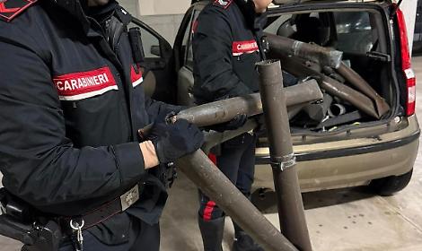 Furto di rame in abitazione: bloccati in fuga con oltre 45 chili di tubi
