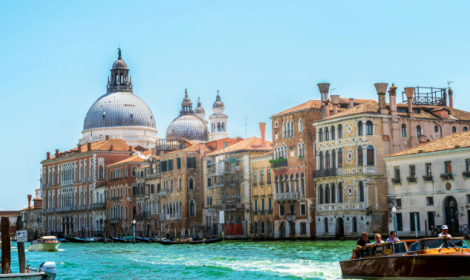 Veneto, universit&agrave; di prestigio, turismo smart e nuove strategie per lavoro e mobilit&agrave;