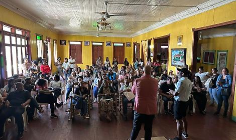 Veneto, RSA in sofferenza: meno iscritti ai corsi OSS e missione internazionale per garantire il personale