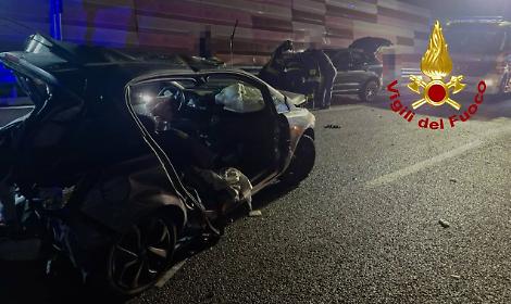 Scontro tra due auto sulla Pedemontana Veneta: tre feriti estratti dai Vigili del Fuoco