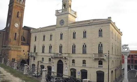 Fondi in arrivo per il restauro del municipio