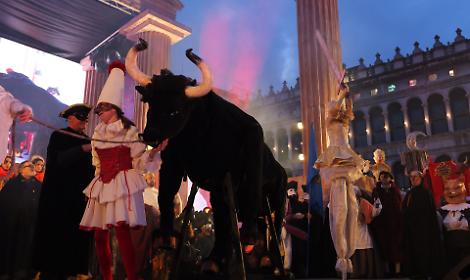 Il Taglio della Testa del Toro accende il Carnevale 2026