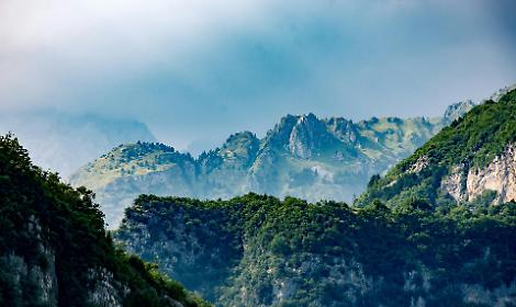 Comuni montani, il Pd attacca: &ldquo;Tagli e declassamenti, la montagna veneta paga il conto&rdquo;