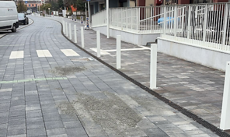 Foto del manto stradale danneggiato