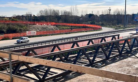 Passerella di Chiesanuova: varo notturno e lavori per un attraversamento pi&ugrave; sicuro