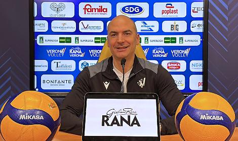 Coach Soli in conferenza stampa