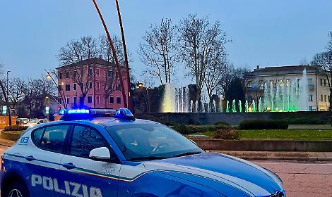 Blitz a Marghera: Polizia di Stato arresta il presunto autore di un furto con bottiglie e un mattone