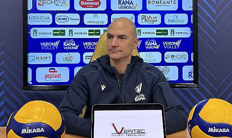Coach Soli in conferenza stampa