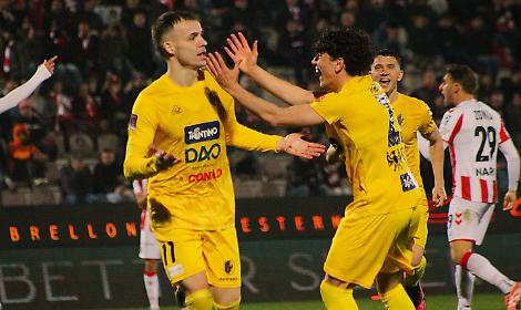 Il Trento conquista il "Menti": storica vittoria contro il Vicenza per 3-2