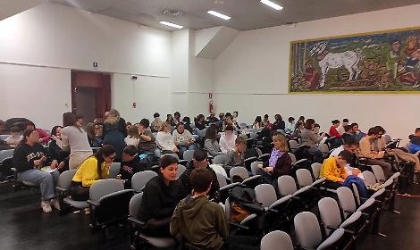 &ldquo;Generazione G&rdquo; 2026: cinque incontri gratuiti per sostenere i genitori nell&rsquo;educazione degli adolescenti