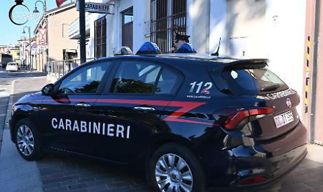 Violenza a Sant'Angelo di Piove di Sacco: una donna riesce a salvarsi dalla violenta aggressione del compagno