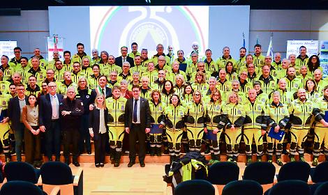 Protezione Civile di Padova, 25 anni di volontariato: premiati 90 volontari