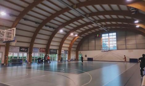 Oltre 50 mila euro dalla Fondazione Cariparo per la riqualificazione della palestra comunale di via Molino