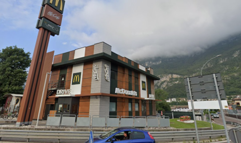 Il McDonald's di Mori Stazione