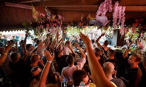 Discoteca chiusa e licenza sospesa a After Caposile per irregolarit&agrave; e rischio ordine pubblico