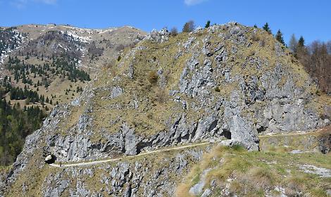 Tra nuvole e storia: l&rsquo;ascesa al Monte Grappa sul sentiero del Melette