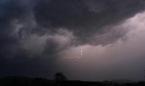 Maltempo in Lessinia: nevicate e venti fino a 170 km/h devastano le montagne scaligere