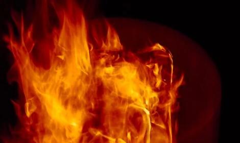 Incendio a San Stino di Livenza: famiglia in fuga per la vita