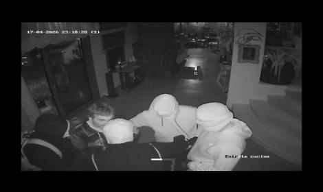 Foto delle telecamere di sorveglianza