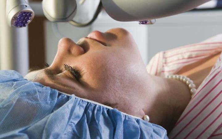 LASEK_Eye_surgery