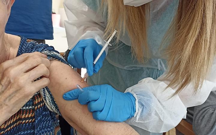 pag. 18 apertura PONTELOGNO vaccinazioni terza dose - Copia