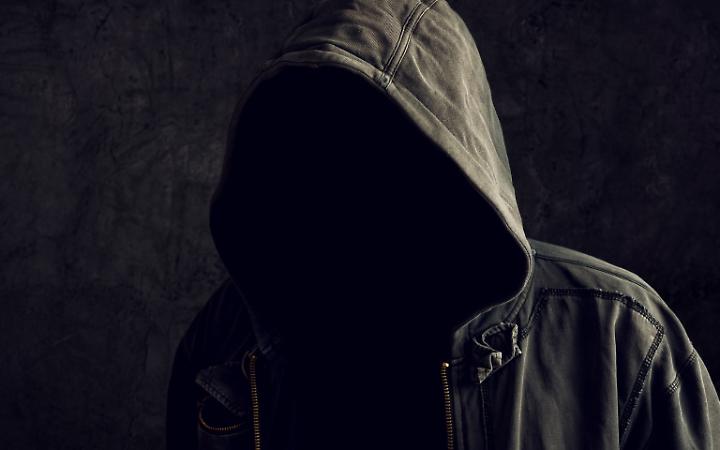 divieto di avvicinamento per stalking a carico di un 40enne